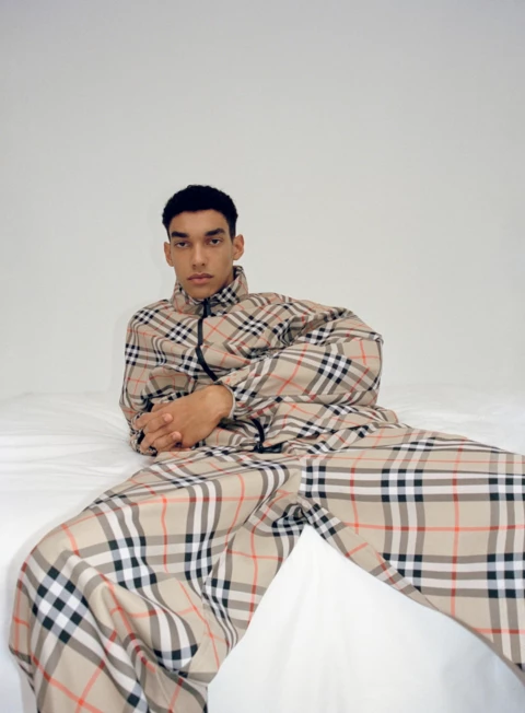 Burberry classics iconic check returns